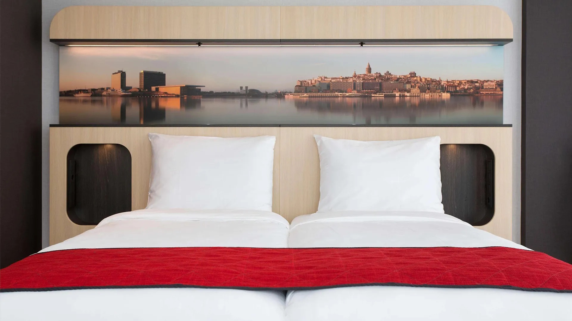 ****  Corendon Amsterdam New-West, A Tribute Portfolio Hotel Netherlands