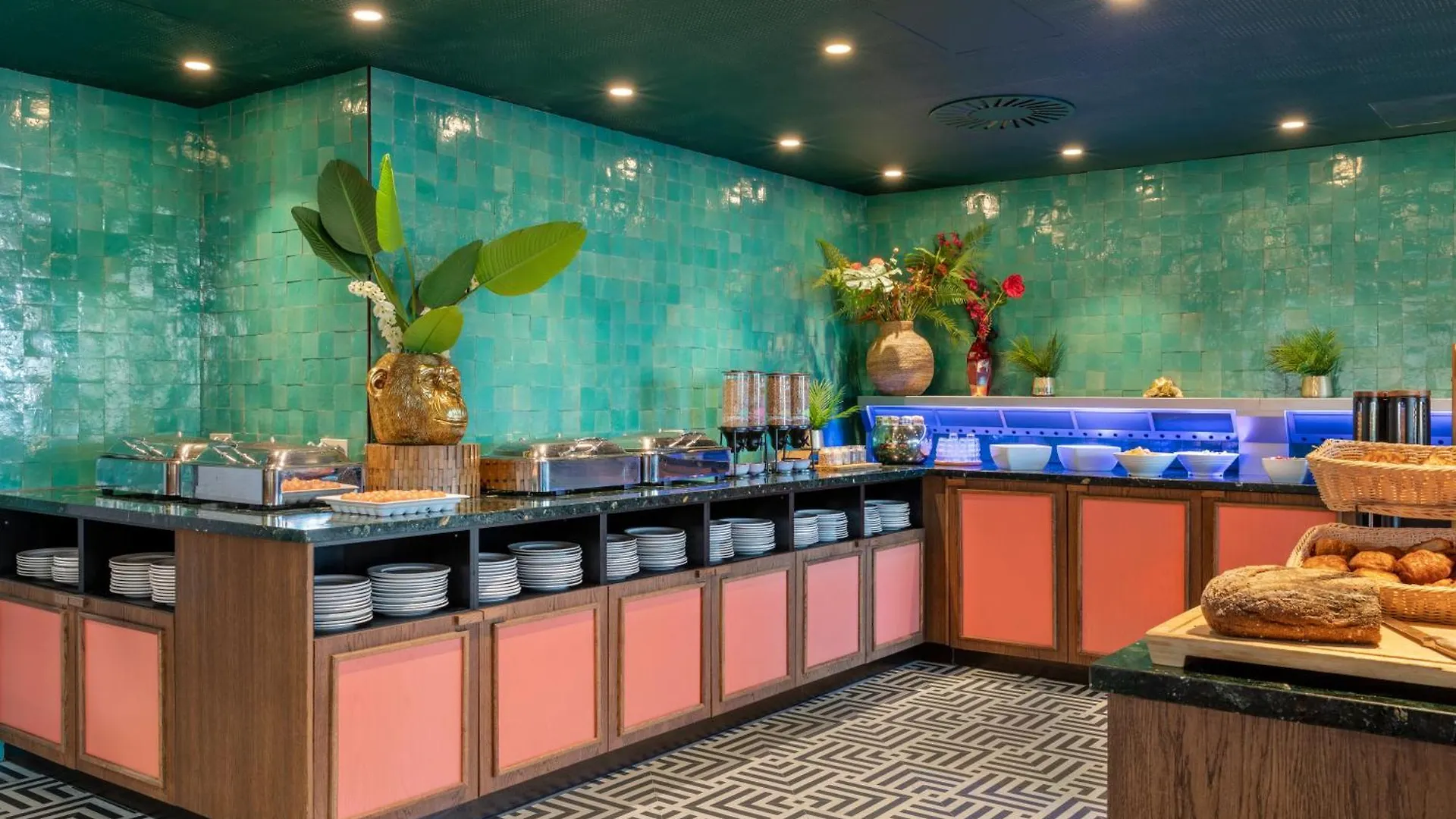 Corendon Amsterdam New-West, A Tribute Portfolio Hotel